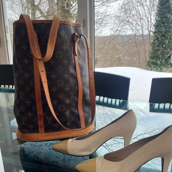 Louis Vuitton Monogram Brown Bucket Bag With Wallet